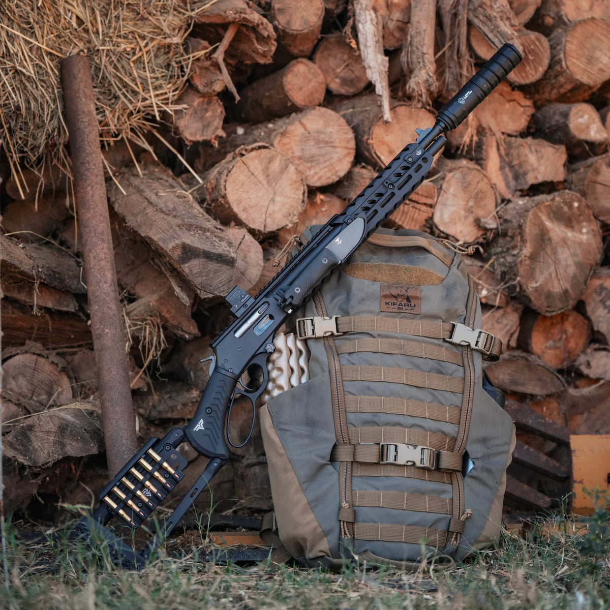 RANGEWOLF™ (RPP Exclusive Finish, CPM MagnaCut, DLC, Red & Black G10, Red Liner)